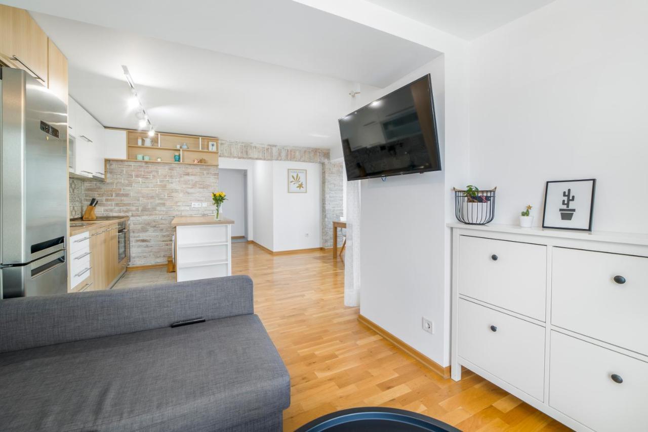 Exclusive Apartment Studentski Grad Sofia Exterior photo